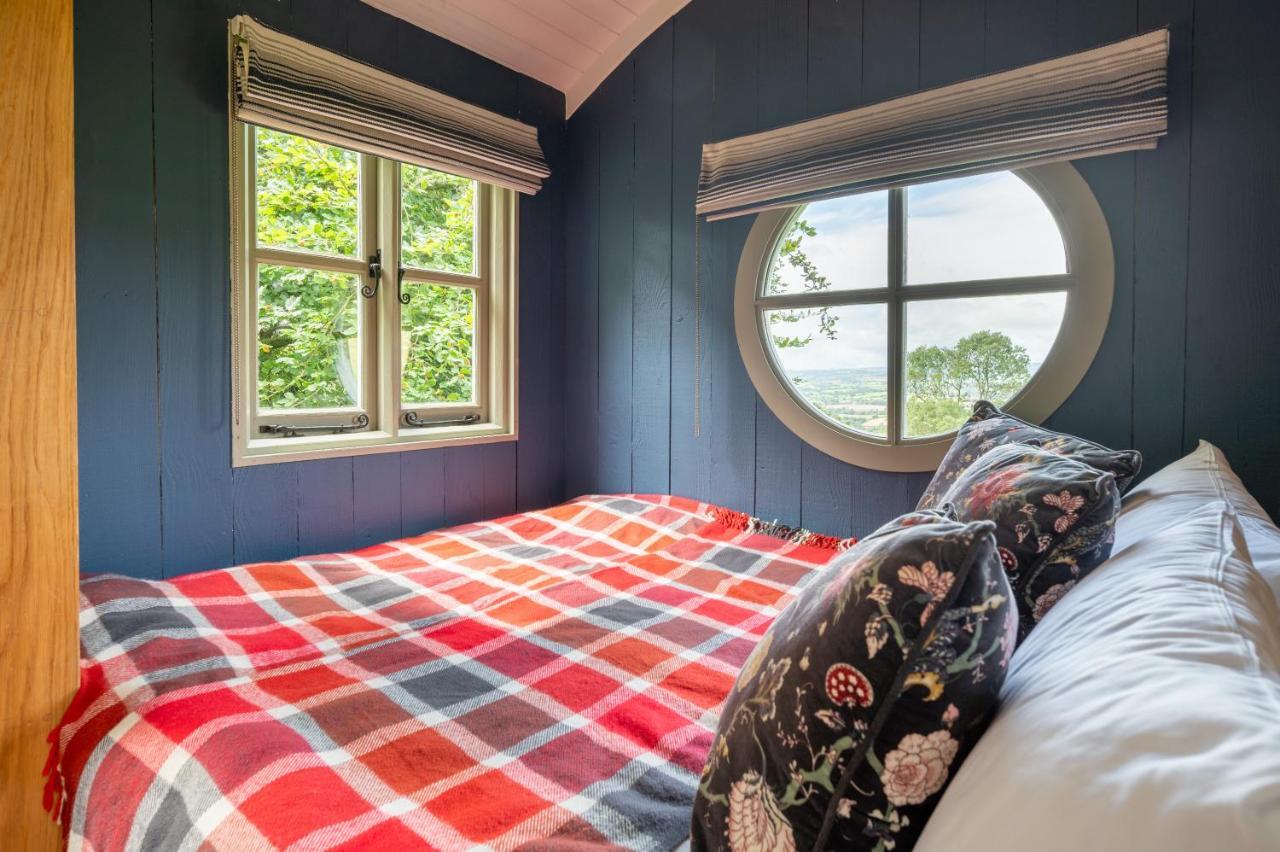 Tilbury Shepherd Huts With Hot Tubs Plus Holiday Cottages West Bagborough Zewnętrze zdjęcie
