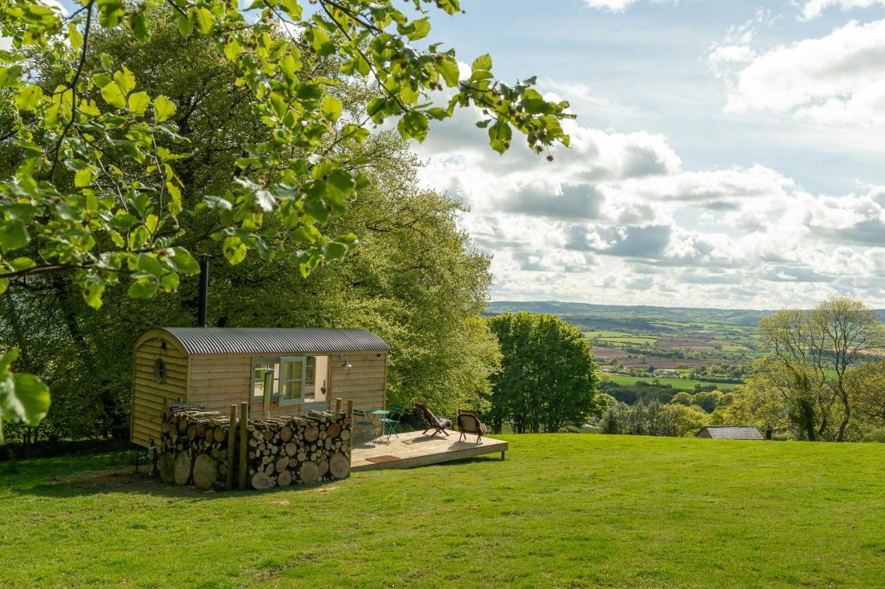 Tilbury Shepherd Huts With Hot Tubs Plus Holiday Cottages West Bagborough Zewnętrze zdjęcie