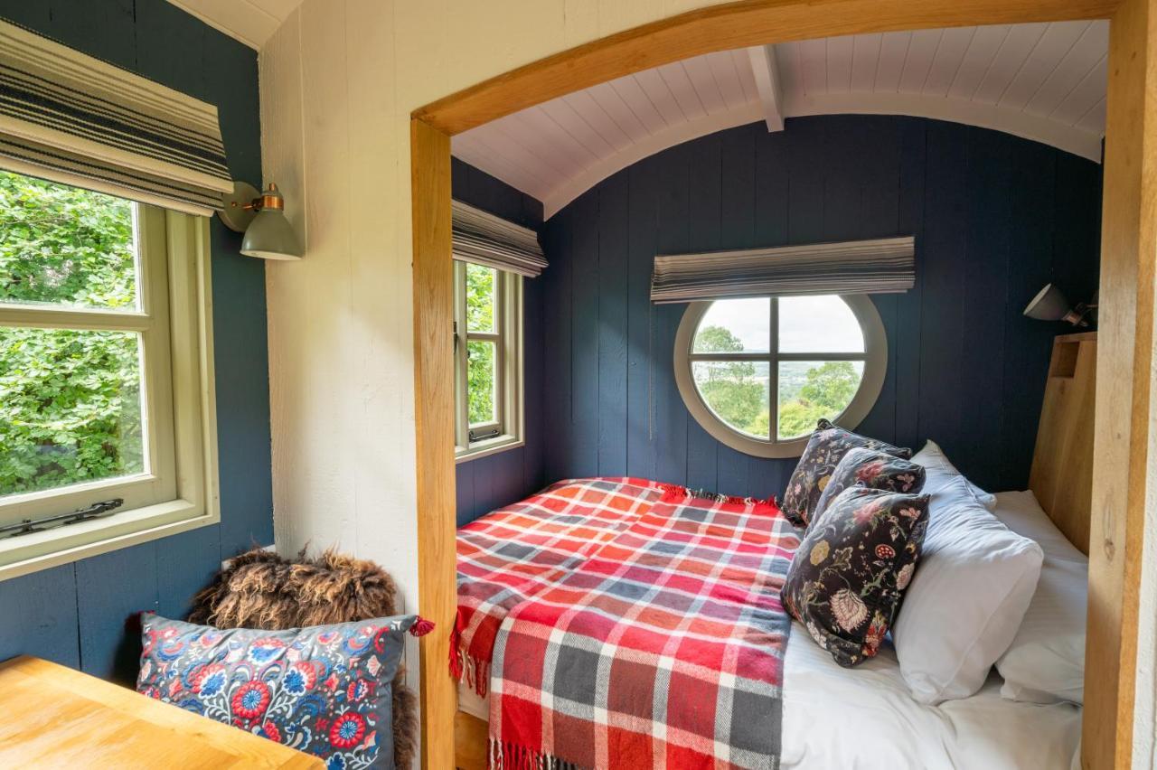Tilbury Shepherd Huts With Hot Tubs Plus Holiday Cottages West Bagborough Zewnętrze zdjęcie