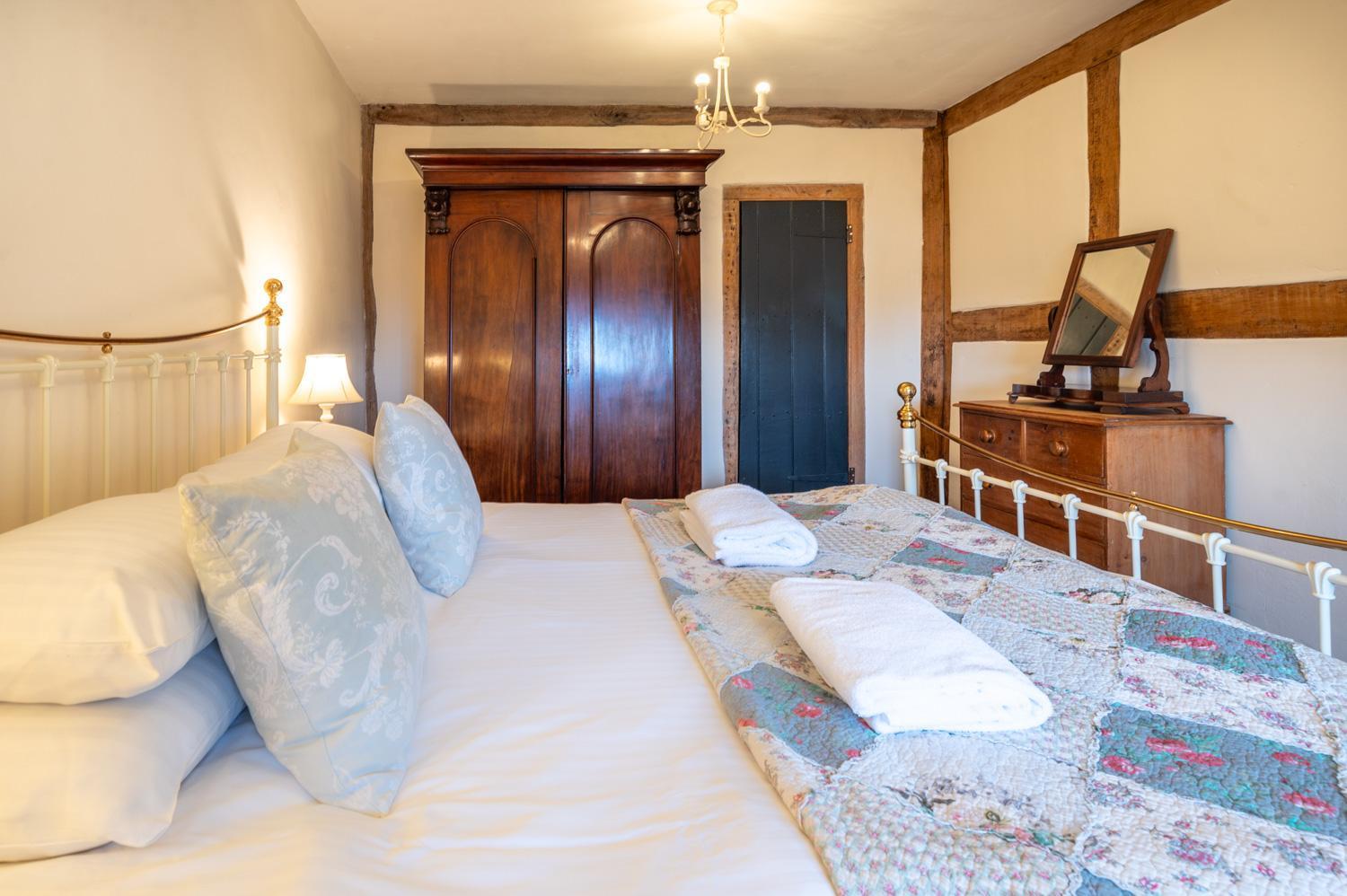 Tilbury Shepherd Huts With Hot Tubs Plus Holiday Cottages West Bagborough Zewnętrze zdjęcie