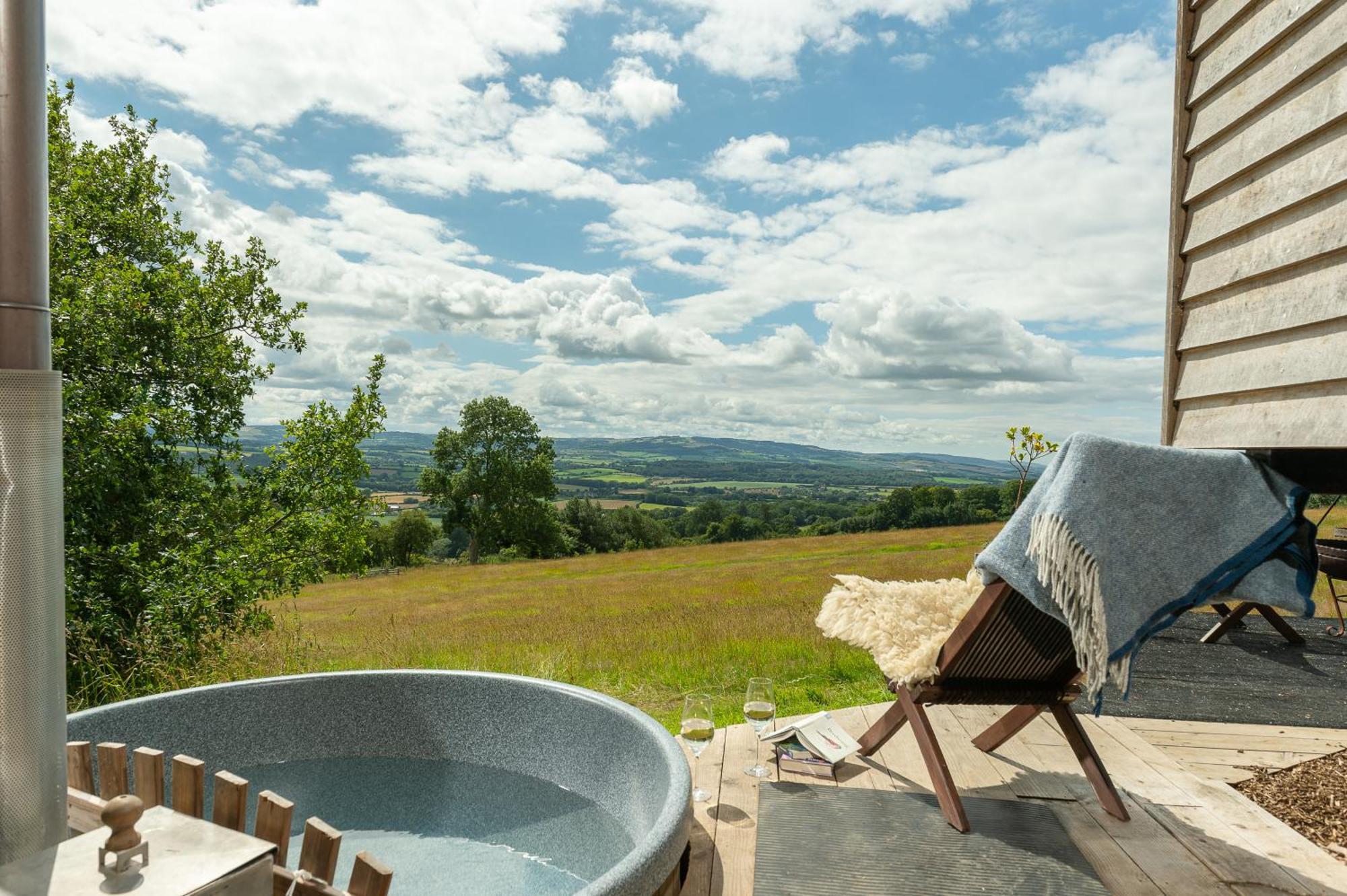 Tilbury Shepherd Huts With Hot Tubs Plus Holiday Cottages West Bagborough Zewnętrze zdjęcie