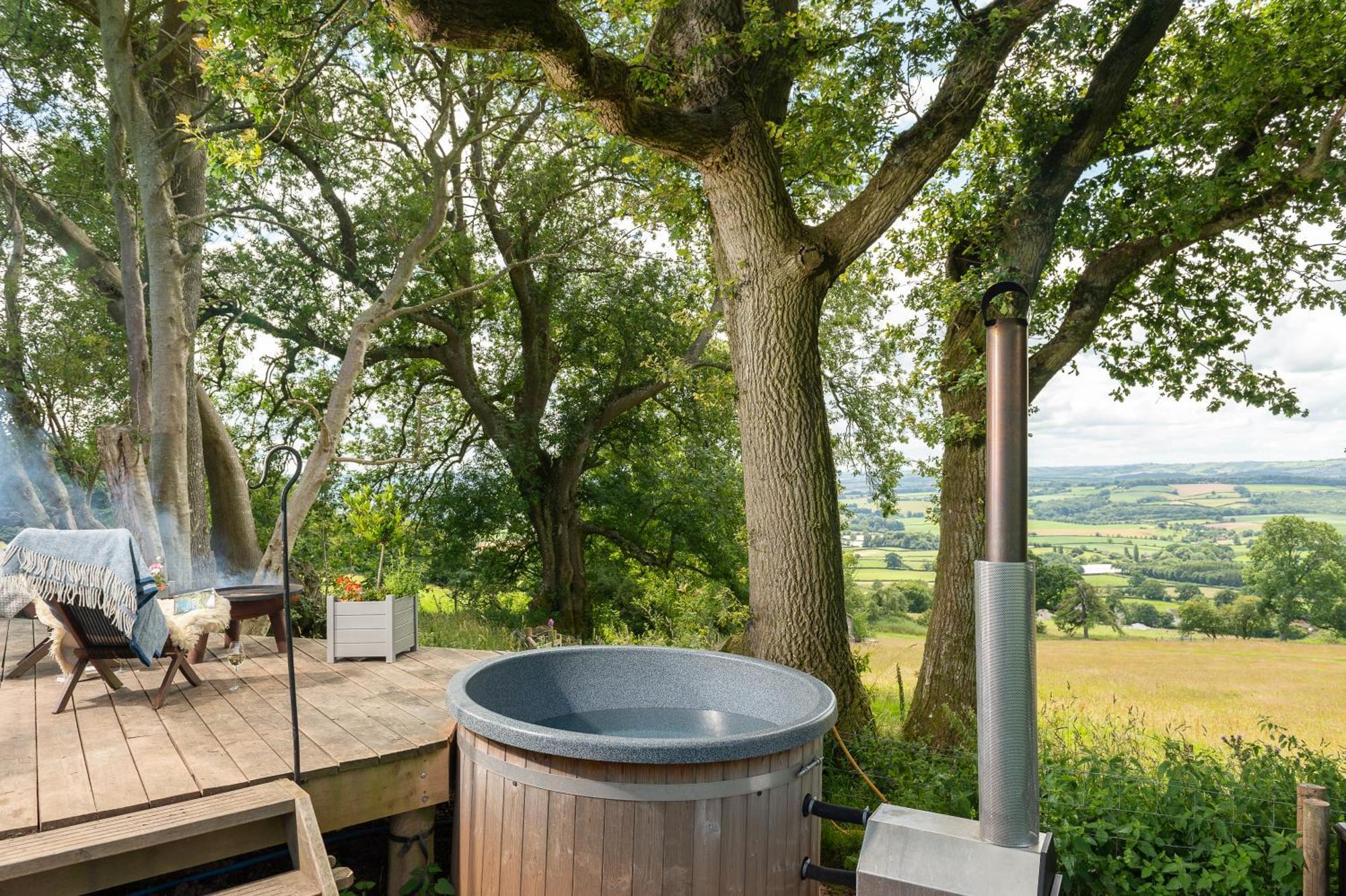 Tilbury Shepherd Huts With Hot Tubs Plus Holiday Cottages West Bagborough Zewnętrze zdjęcie